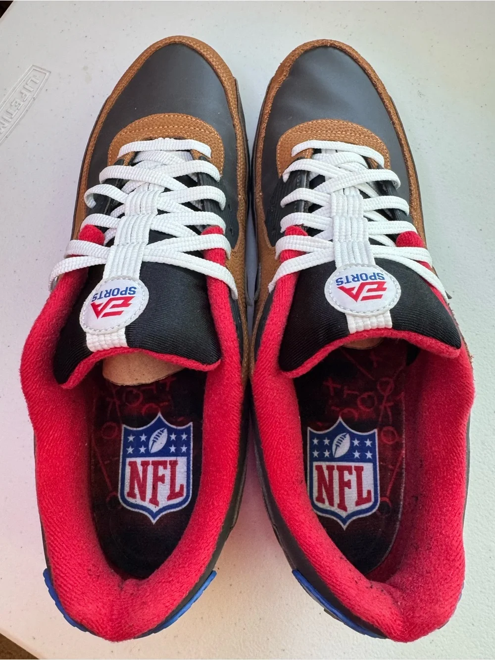 Nike Air Max 90 EA Sports, Play Like Mad; Size 15M